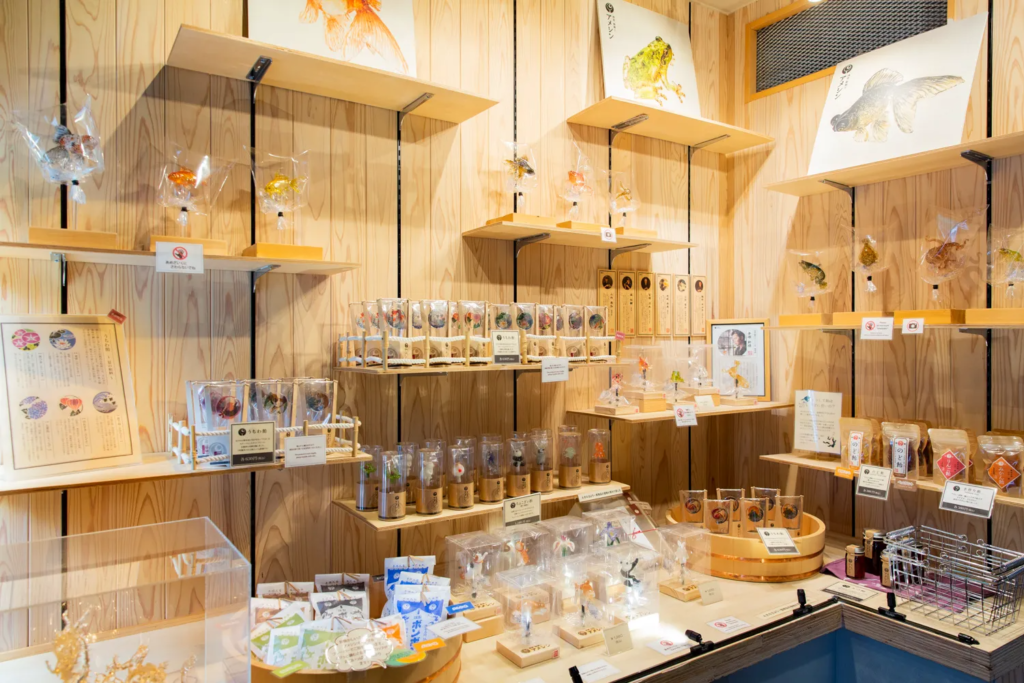 Amezaiku crafts shop