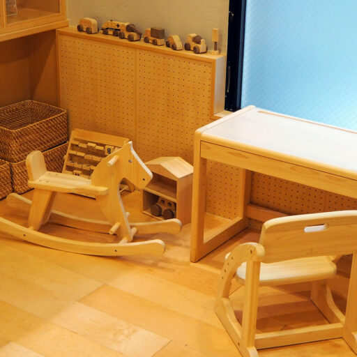 福岡市中央区大名に託児スペース一体型コワーキングスペース「CREATIVE ROOM」　働く子育て世代を全面サポート