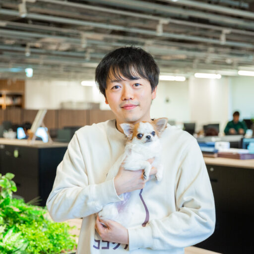 社員も犬も幸せになれるオフィス。バイオフィリアの働き方「わんダフル・ワーキング」とは