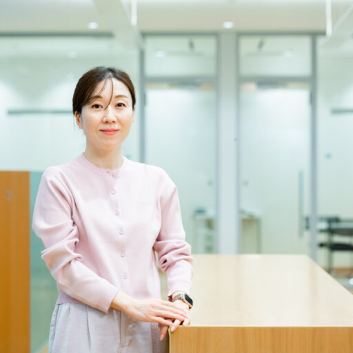 転職せずにスキルを伸ばす。「8つの仕事」で築いた会社と個人の幸せな関係とは？（エイブルホールディングス・赤星昭江さん）